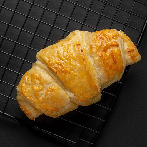 CHEESE CROISSANT 